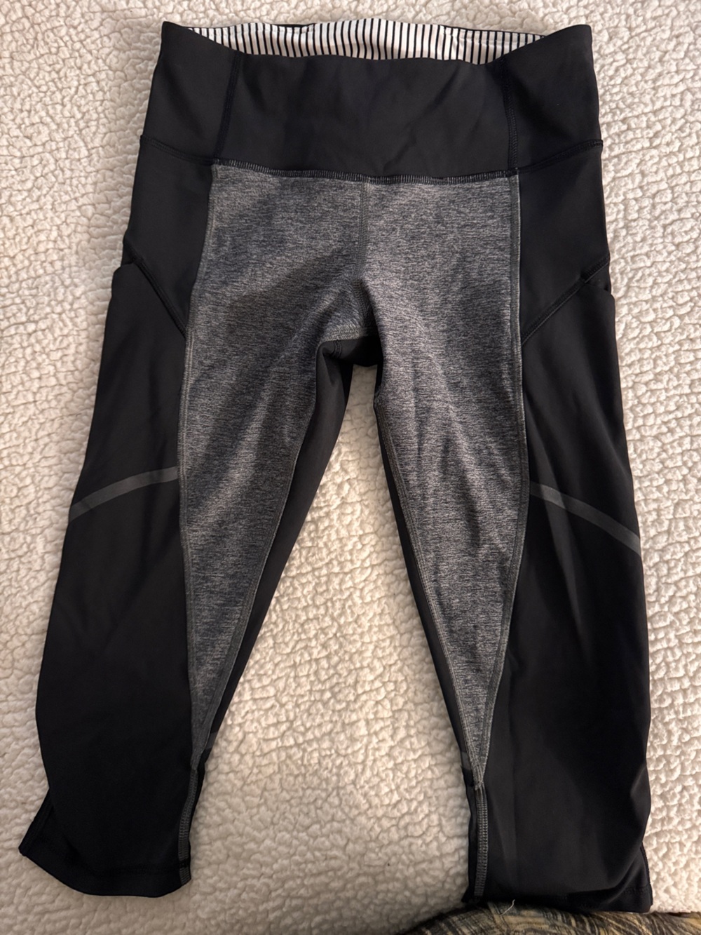 lululemon athletica Black & Gray Performance Capris with Side Panels